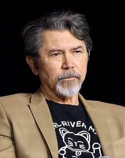 Lou Diamond Phillips